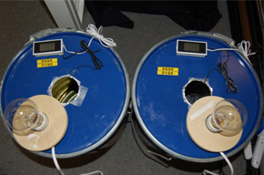 スチール製ドラム缶での実験　白熱灯での試験